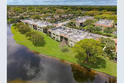 432 Lakeview Dr #201, Weston, FL 33326 - Photo 37