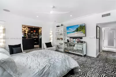 1616 Michigan Ave #1, Miami Beach, FL 33139 - Photo 13