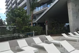 68 SE 6th St, Miami, FL 33131 - Photo 25