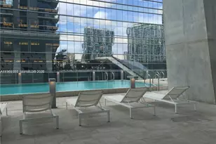 68 SE 6th St, Miami, FL 33131 - Photo 23