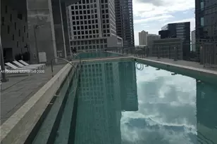 68 SE 6th St, Miami, FL 33131 - Photo 27