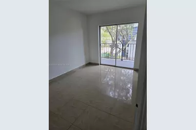 8007 W 6th Ave #M, Hialeah, FL 33014 - Photo 7