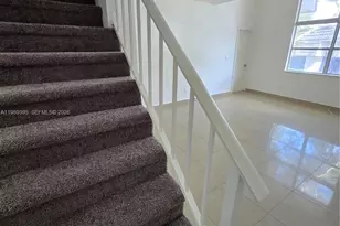 8007 W 6th Ave, Hialeah, FL 33014 - Photo 23