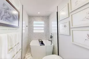 137 Golden Isles Dr, Hallandale Beach, FL 33009 - Photo 13