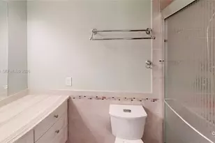 200 Diplomat Pkwy, Hallandale Beach, FL 33009 - Photo 9