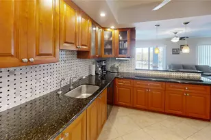 200 Diplomat Pkwy, Hallandale Beach, FL 33009 - Photo 21