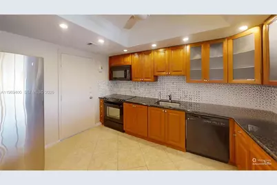 200 Diplomat Pkwy #620, Hallandale Beach, FL 33009 - Photo 11