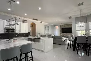 2809 S Serenity Cir S, Fort Pierce, FL 34981 - Photo 9