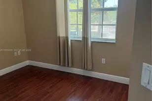 2402 NE 41st Pl, Homestead, FL 33033 - Photo 13