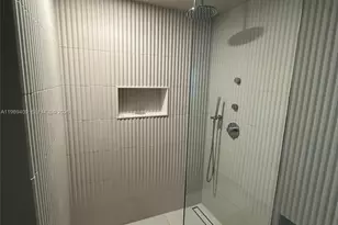 4250 Biscayne Blvd, Miami, FL 33137 - Photo 7