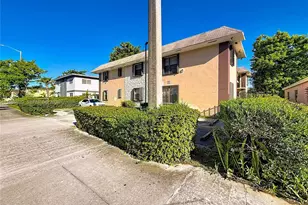 2335 NE 172 Nd, North Miami Beach, FL 33160 - Photo 15