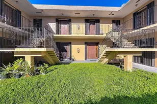2335 NE 172 Nd, North Miami Beach, FL 33160 - Photo 3