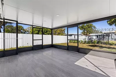 9241 Marine Dr, Cutler Bay, FL 33189 - Photo 33