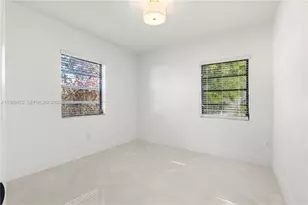 9241 Marine Dr, Cutler Bay, FL 33189 - Photo 23