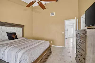 9731 NW 32nd Mnr, Sunrise, FL 33351 - Photo 31