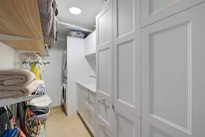 1915 Brickell Ave #1407, Miami, FL 33129 - Photo 39