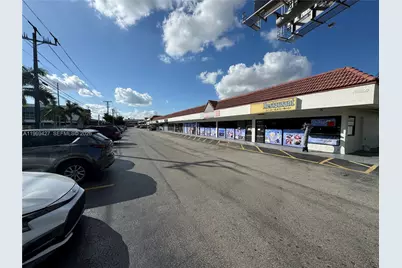 10550 NW 77th Ct #111, Hialeah Gardens, FL 33016 - Photo 7