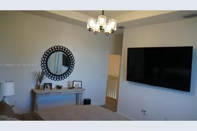 549 NW 204th St, Miami Gardens, FL 33169 - Photo 31