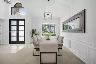 8864 Ventura Way, Naples, FL 34109 - Photo 5