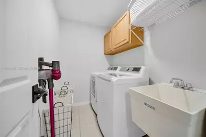 8864 Ventura Way #0, Naples, FL 34109 - Photo 39