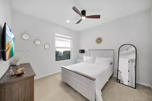 8864 Ventura Way, Naples, FL 34109 - Photo 19