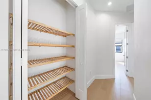 8120 NW 43rd St, Doral, FL 33166 - Photo 27