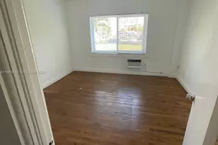 6941 Bay Dr, Miami Beach, FL 33141 - Photo 7