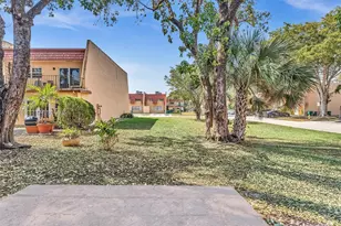 39 Ann Lee Ln, Tamarac, FL 33319 - Photo 25
