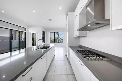 8120 NW 43rd St #8120, Doral, FL 33166 - Photo 13