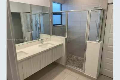 10445 NW 81st Ter #10045, Doral, FL 33178 - Photo 9