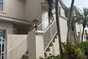 6295 Wilshire Pines Cir, Naples, FL 34109 - Photo 13