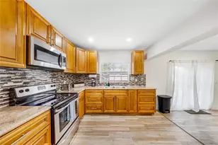 7949 Panama St, Miramar, FL 33023 - Photo 5