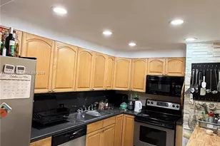 780 NE 69th St, Miami, FL 33138 - Photo 9