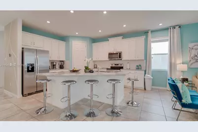 8911 Caroline Bay Court, Kissimmee, FL 34747 - Photo 11