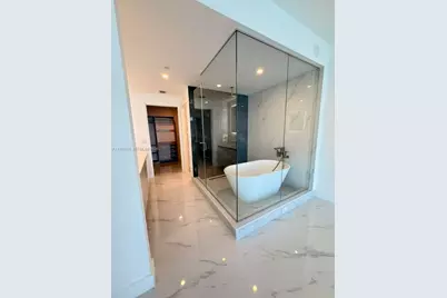 700 NE 24th St #1103, Miami, FL 33137 - Photo 1