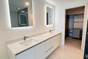 700 NE 24th St, Miami, FL 33137 - Photo 3