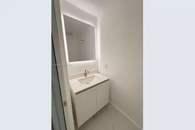 700 NE 24th St #1103, Miami, FL 33137 - Photo 13