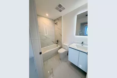 700 NE 24th St #1103, Miami, FL 33137 - Photo 19