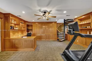 2941 Fairway Dr, Hollywood, FL 33021 - Photo 47