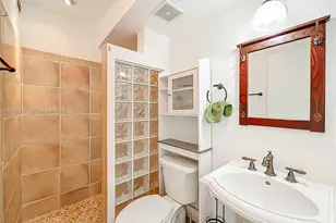 2133 N 14th Ave, Hollywood, FL 33020 - Photo 25