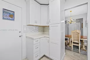 401 NE 14th Ave, Hallandale Beach, FL 33009 - Photo 5