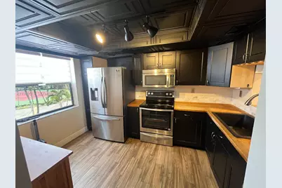 271 W Park Dr #7-2, Miami, FL 33172 - Photo 7