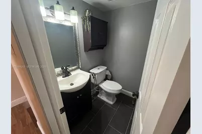 271 W Park Dr #7-2, Miami, FL 33172 - Photo 19