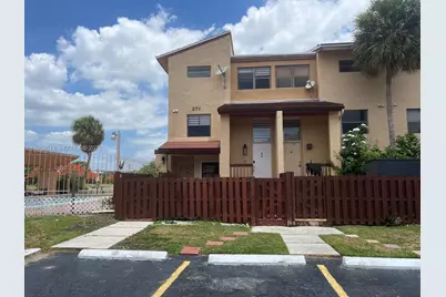 271 W Park Dr #7-2, Miami, FL 33172 - Photo 1