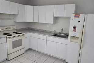 28150 SW 153rd Ave, Homestead, FL 33033 - Photo 7