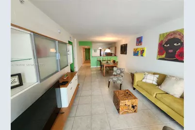 18100 N Bay Rd #PH7, Sunny Isles Beach, FL 33160 - Photo 3