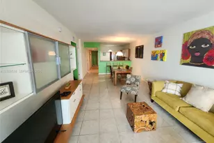 18100 N Bay Rd, Sunny Isles Beach, FL 33160 - Photo 3