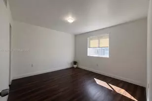 540 NW 7th St, Miami, FL 33136 - Photo 5