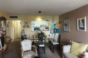 7118 Bonita Dr, Miami Beach, FL 33141 - Photo 11