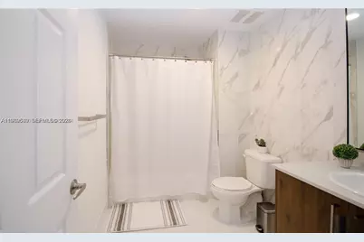 10950 NW 82nd St #204, Doral, FL 33178 - Photo 21